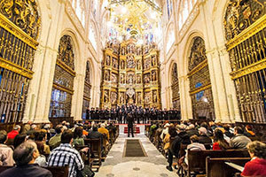 The Glee Club performs in Burgos Cathedral in Spain