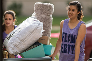 Move-in day of Welcome Weekend 2016