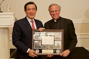 Ma Ying-jeou And Rev. John Jenkins, C.S.C.
