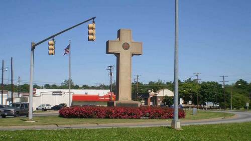 World War I Memorial, Bladensburg, Maryland. Photo by Ben Jacobson.