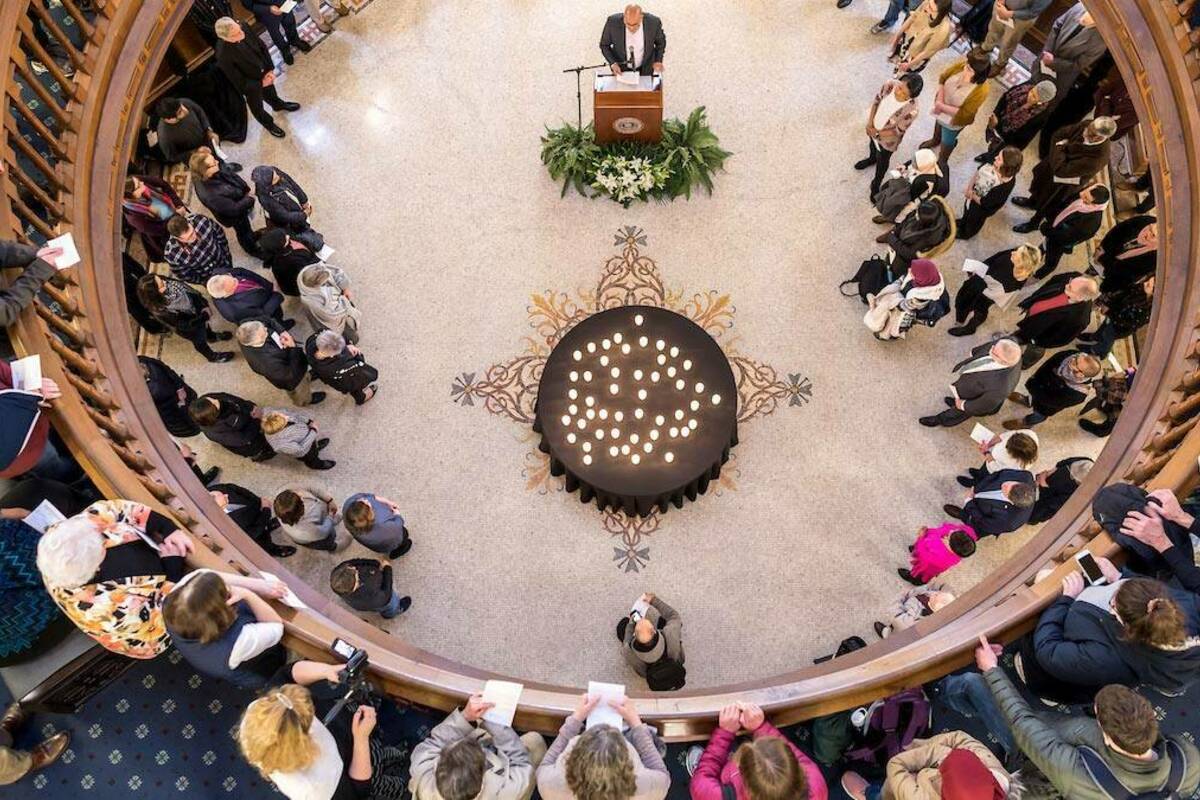 Ebrahim Moosa gives a closing reflection at a prayer service in memory of the victims of the Mar. 15 New Zealand mosque attacks. Photo by Matt Cashore/University of Notre Dame.