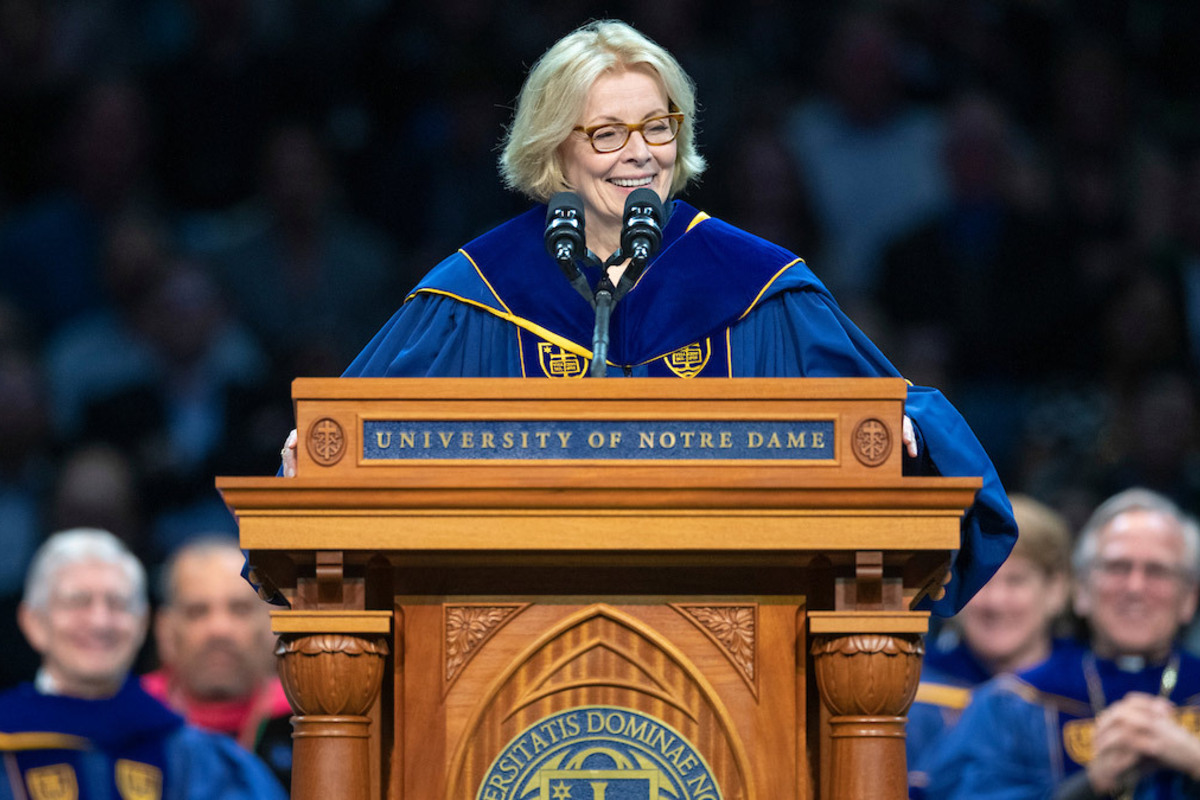 Pulitzer Prize-winning columnist for the Wall Street Journal and Commencement speaker Peggy Noonan delivers her address during the 2019 Commencement ceremony n the Purcell Pavilion. Photo by Barbara Johnston/University of Notre Dame.