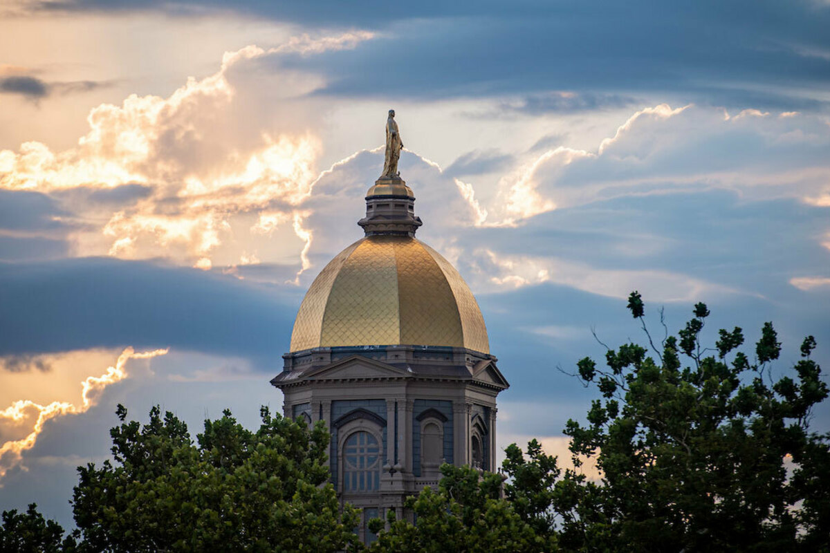 Golden Dome. Photo by Matt Cashore/University of Notre Dame.