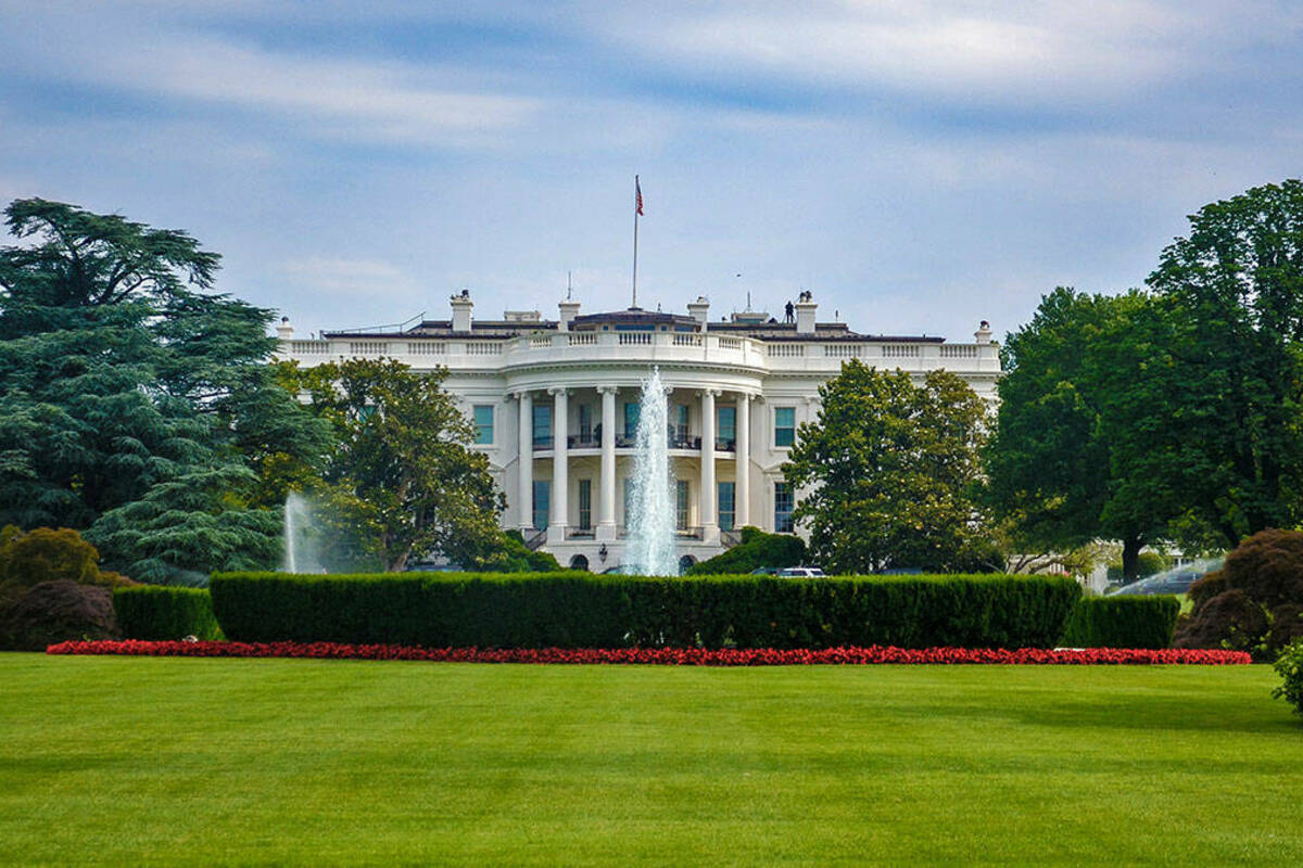 The White House. Photo by David Everett Strickler.