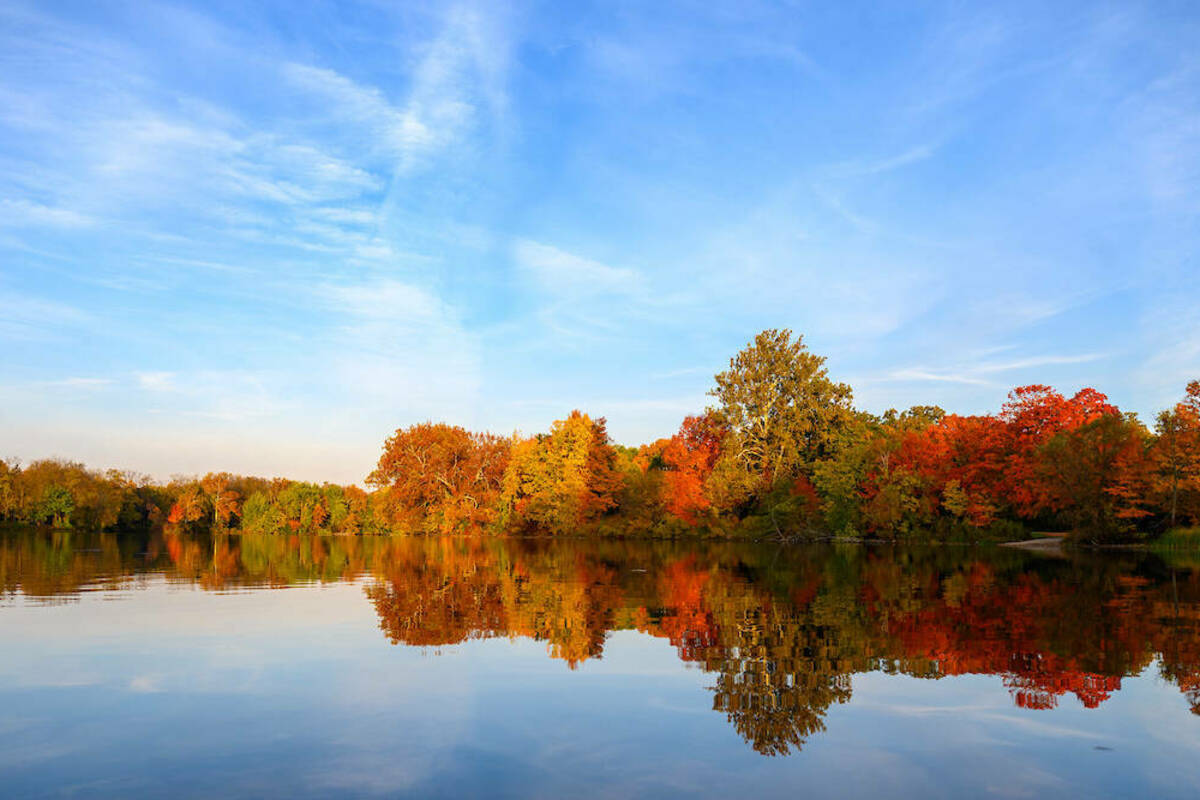 Fall color on St. Mary’s Lake, 2022 (Photo by Matt Cashore/University of Notre Dame)
