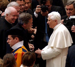 Rev. John I. Jenkins, C.S.C., greets Pope Benedict XVI